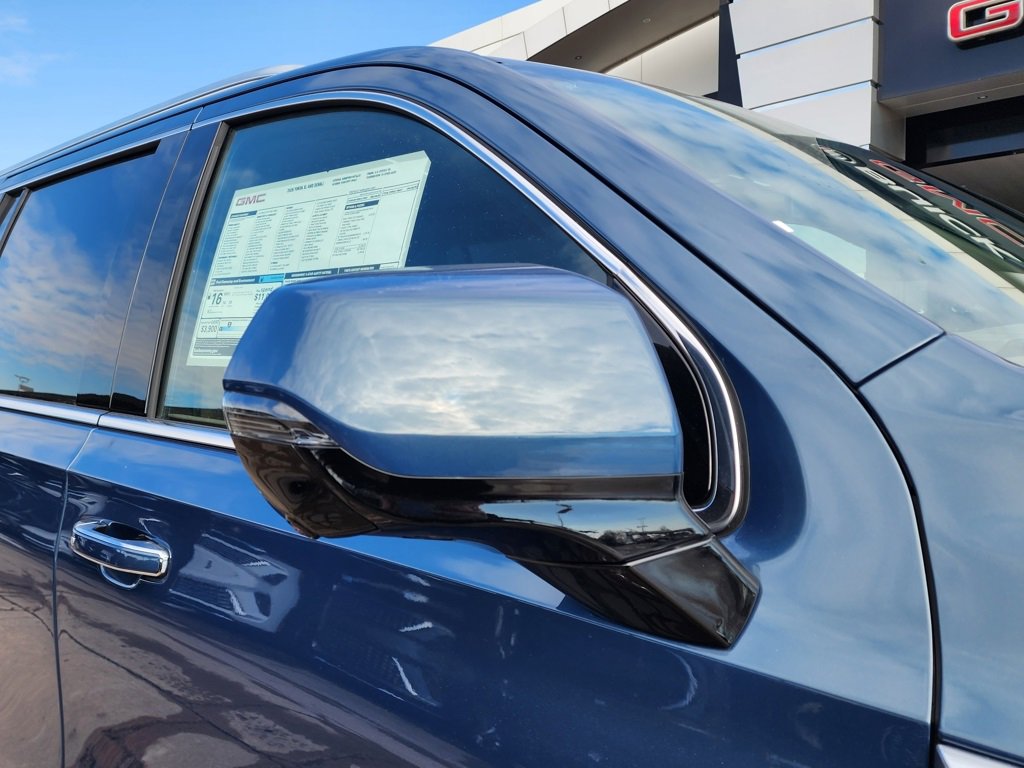 New 2026 GMC Yukon XL Denali w/ Sun & Power Step Package image 10