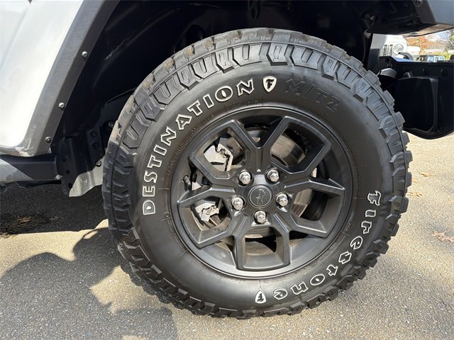 Used 2024 Jeep Gladiator Sport image 14