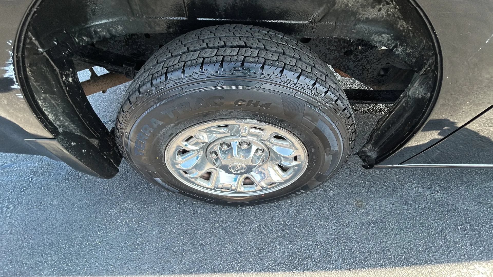 Used 2014 Nissan NV 3500 SL w/ Technology Package RWD image 39