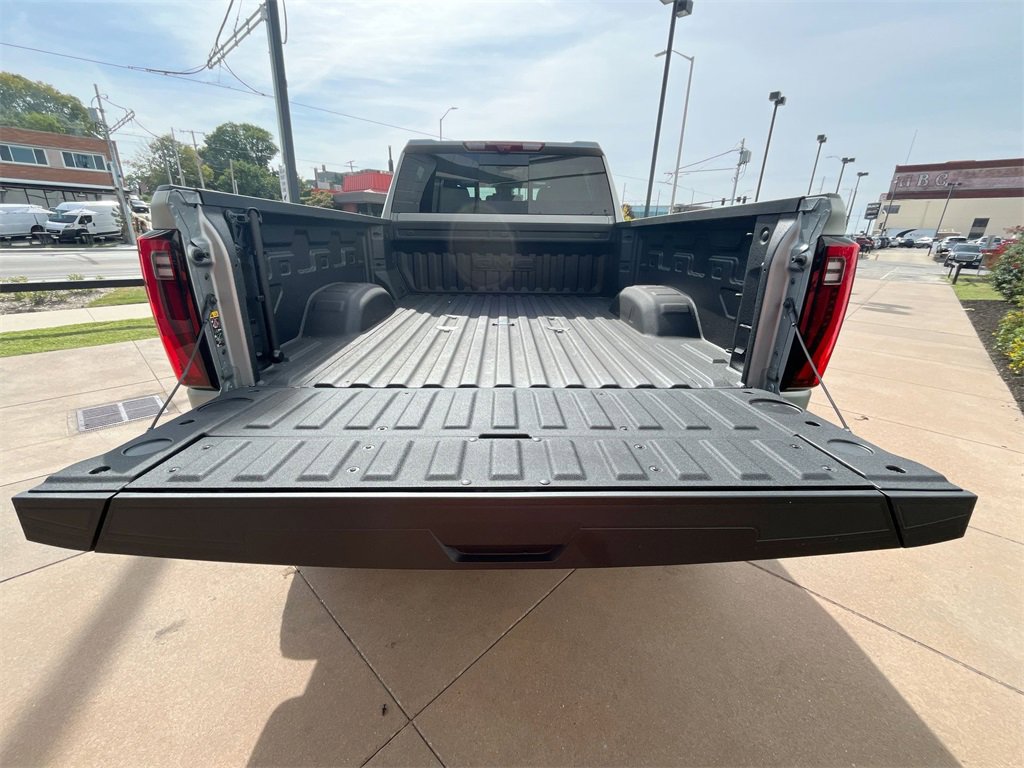 New 2025 GMC Sierra 2500 Denali w/ Denali Reserve Package image 38