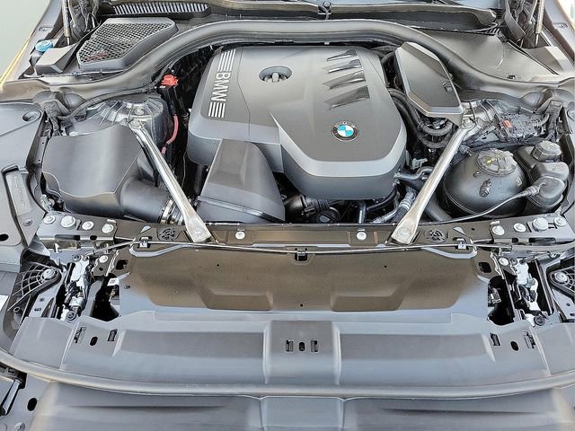 Used 2026 BMW 530i w/ Convenience Package RWD image 13