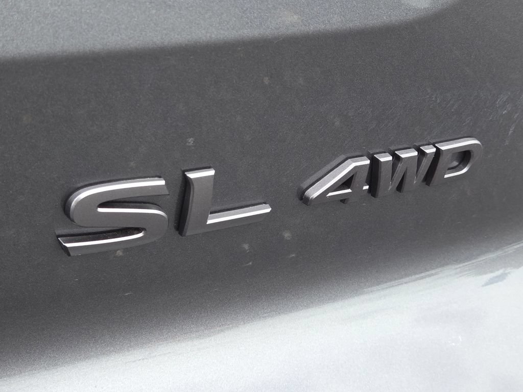 New 2026 Nissan Pathfinder SL w/ SL Premium Package AWD/4WD image 5