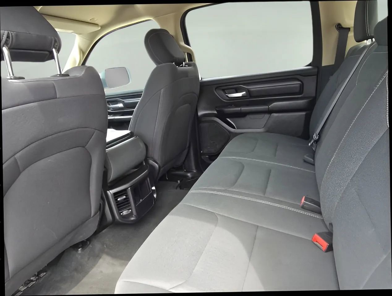 Used 2020 RAM 1500 Tradesman w/ SXT Appearance Group AWD/4WD image 12