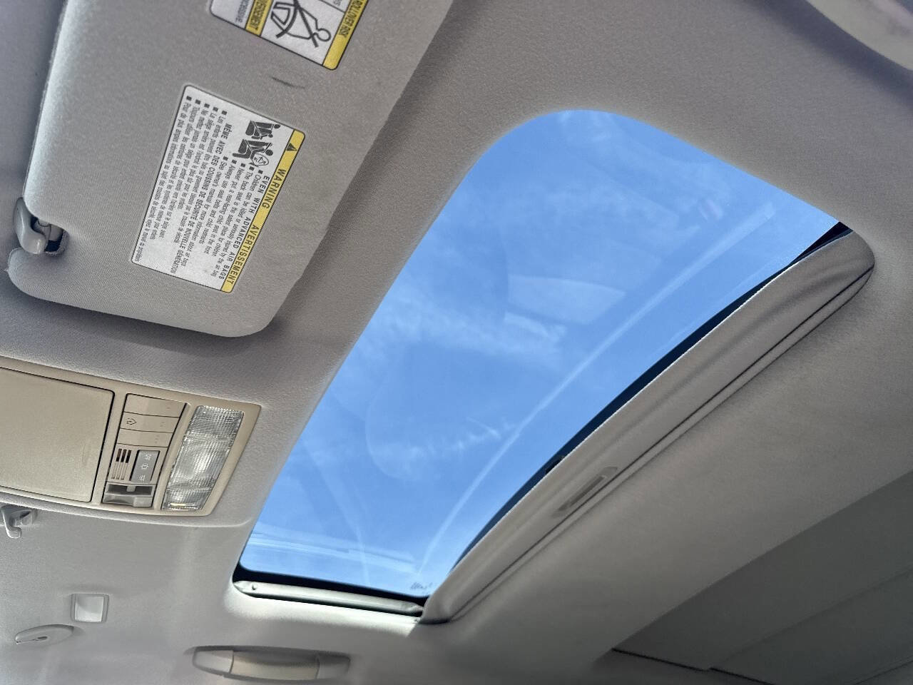 Used 2009 Toyota Venza FWD image 17