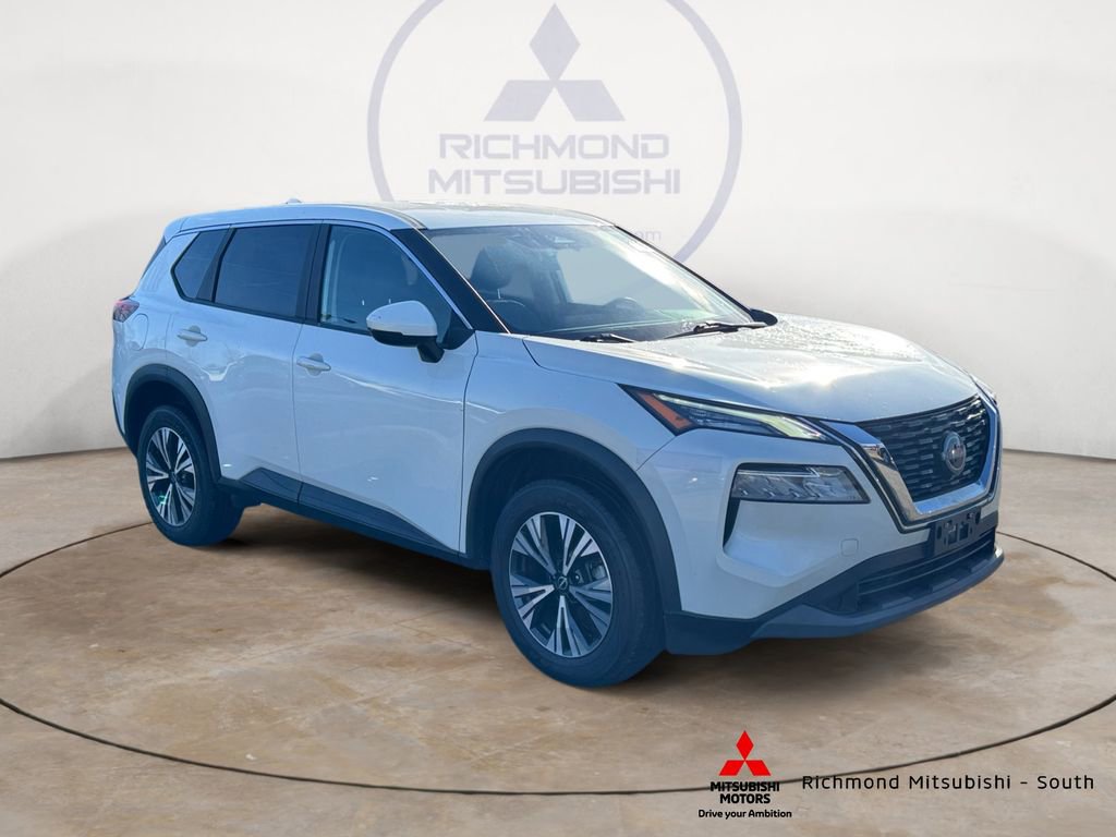 Used 2023 Nissan Rogue SV image 1