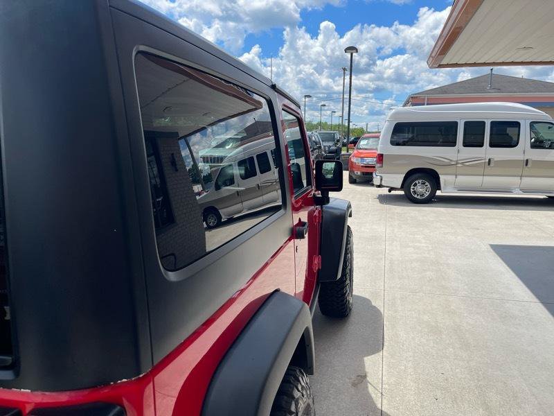 Used 2015 Jeep Wrangler Sport AWD/4WD image 10