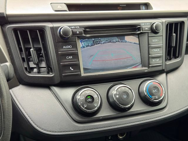 Used 2016 Toyota RAV4 LE image 27