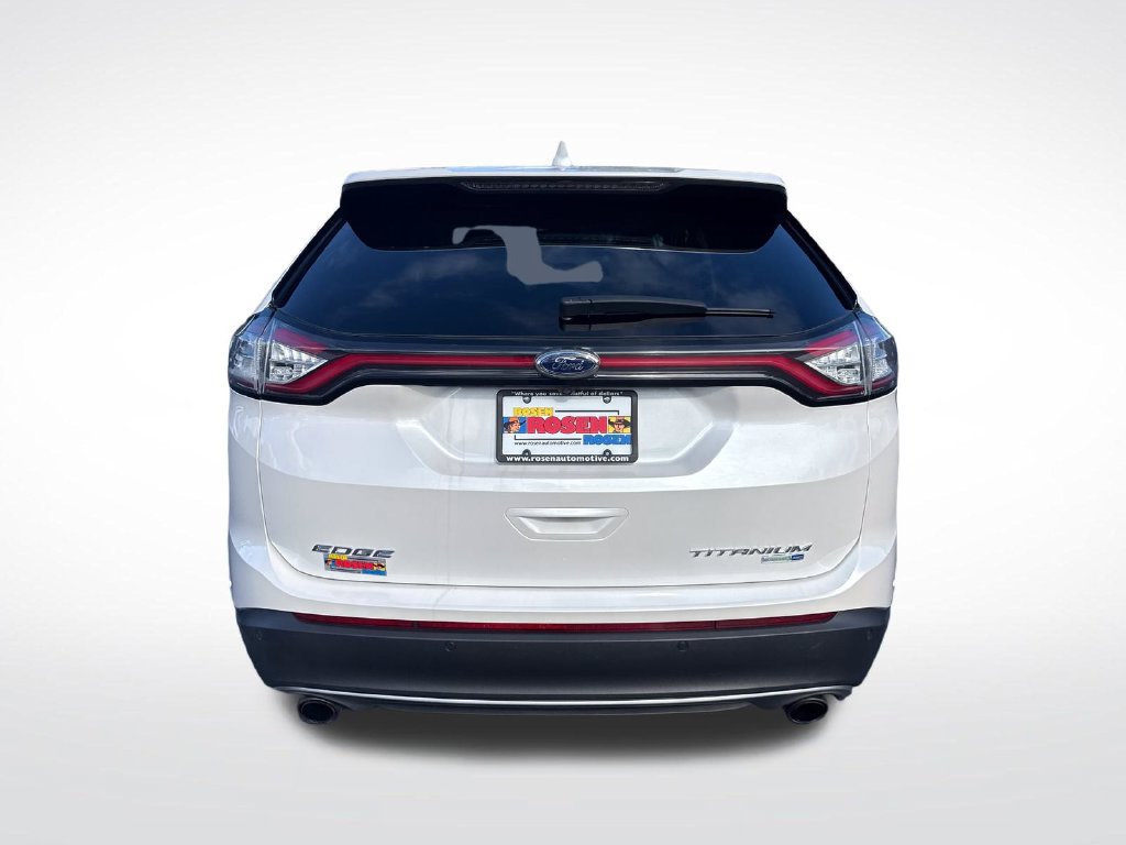 Used 2017 Ford Edge Titanium w/ Equipment Group 302A AWD/4WD image 4