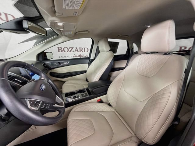 Certified 2023 Ford Edge Titanium AWD/4WD image 26
