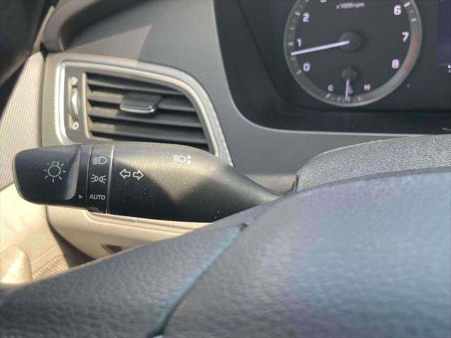 Used 2017 Hyundai Sonata SE FWD image 21