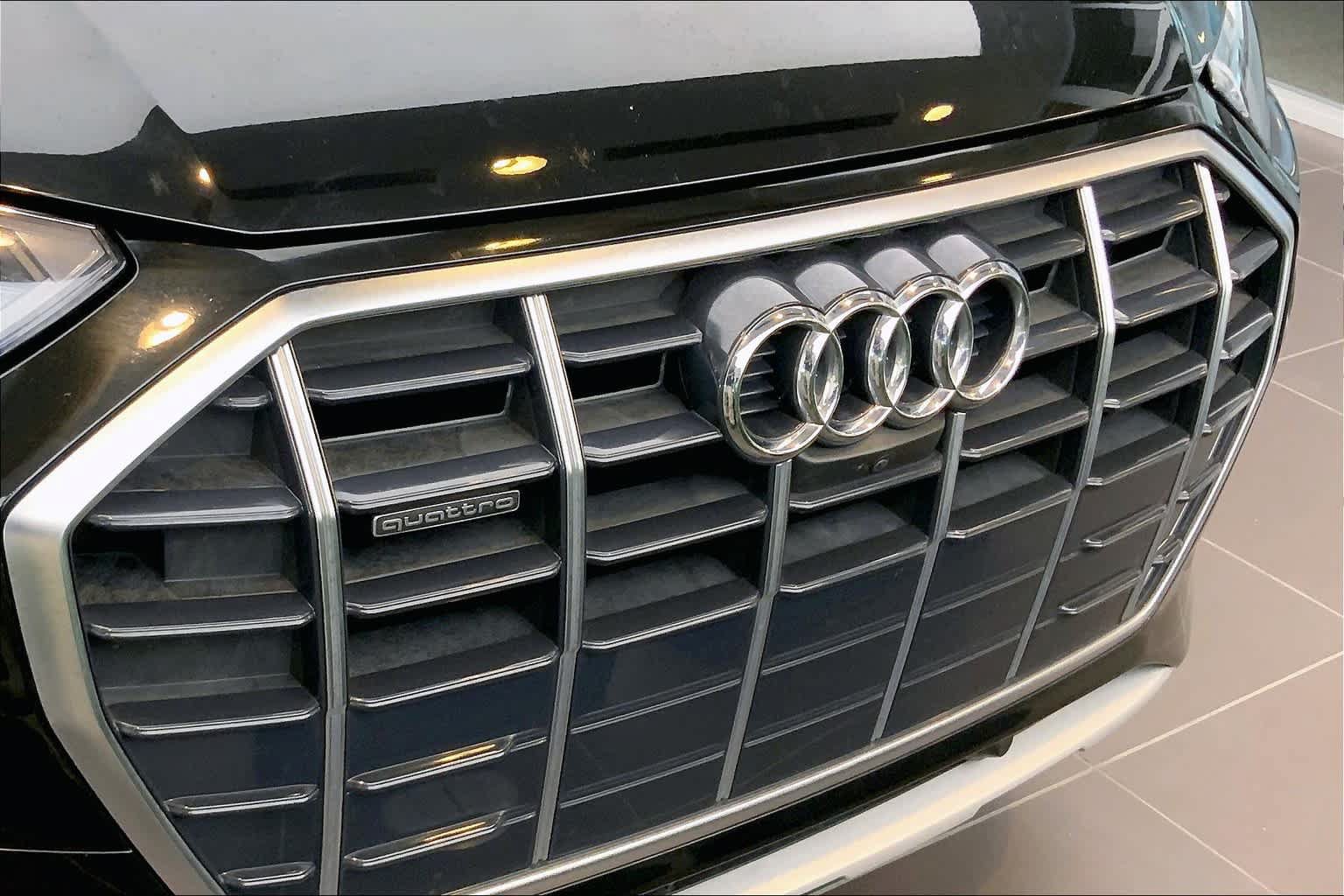 Used 2021 Audi Q5 2.0T Premium Plus w/ Premium Plus Package AWD/4WD image 32