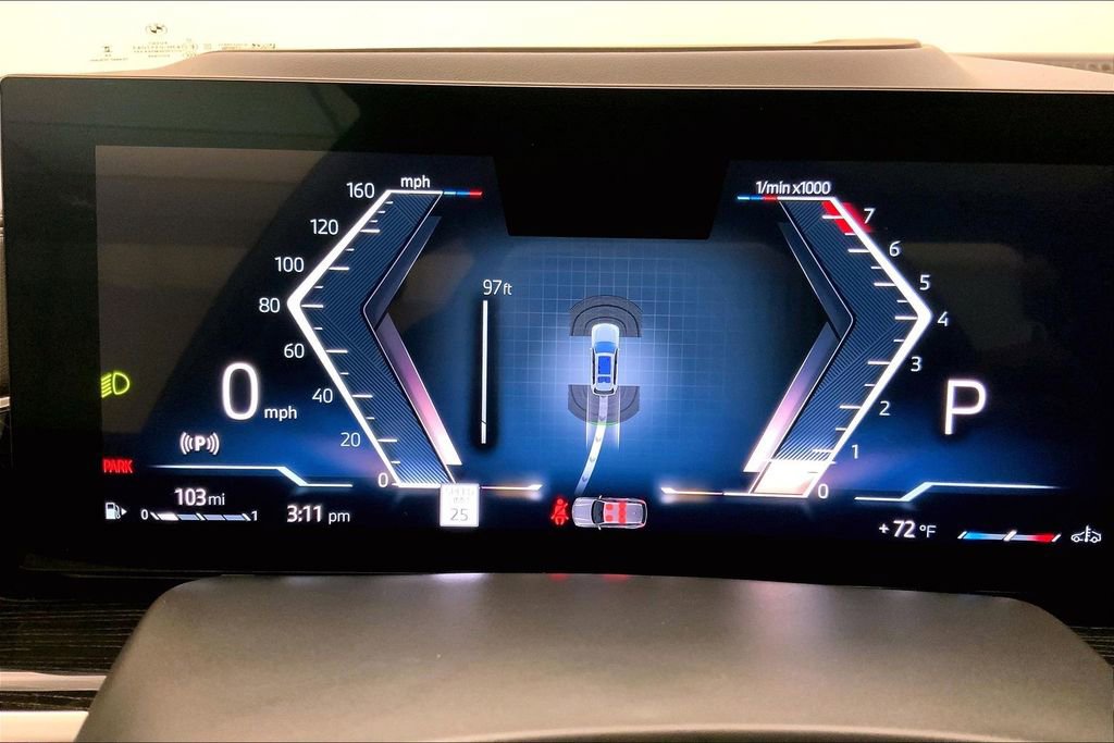 Certified 2025 BMW X7 xDrive40i w/ M Sport Package image 20