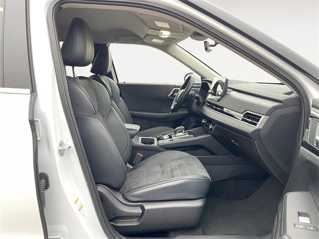 Used 2024 Mitsubishi Outlander SE image 15