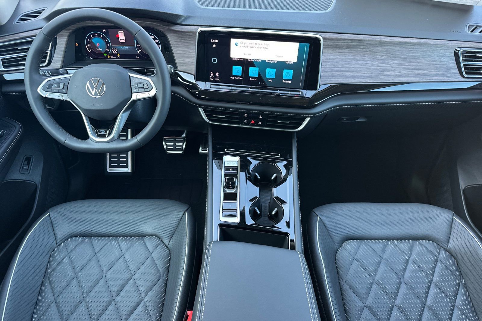 New 2026 Volkswagen Atlas SEL Premium R-Line image 13