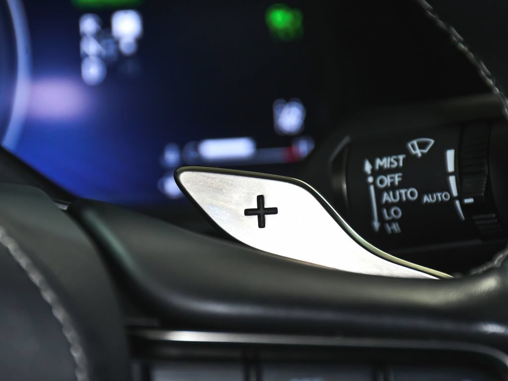 Used 2022 Lexus LS 500h AWD w/ Luxury Package image 44