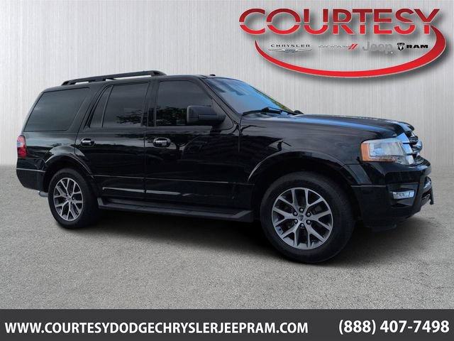 Used 2017 Ford Expedition XLT w/ Equipment Group 202A