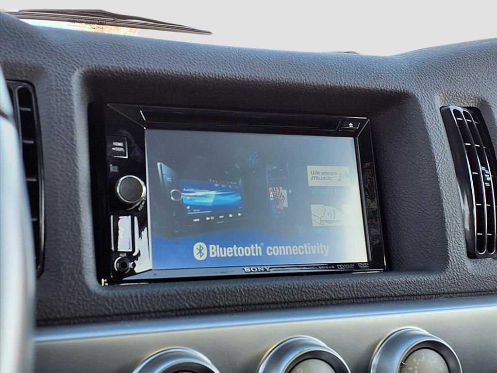 Used 2003 Chevrolet SSR w/ Preferred Equipment Group image 10