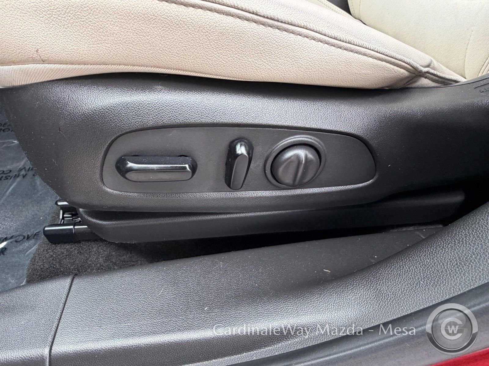 Used 2024 Buick Encore GX Preferred w/ Comfort Package image 17