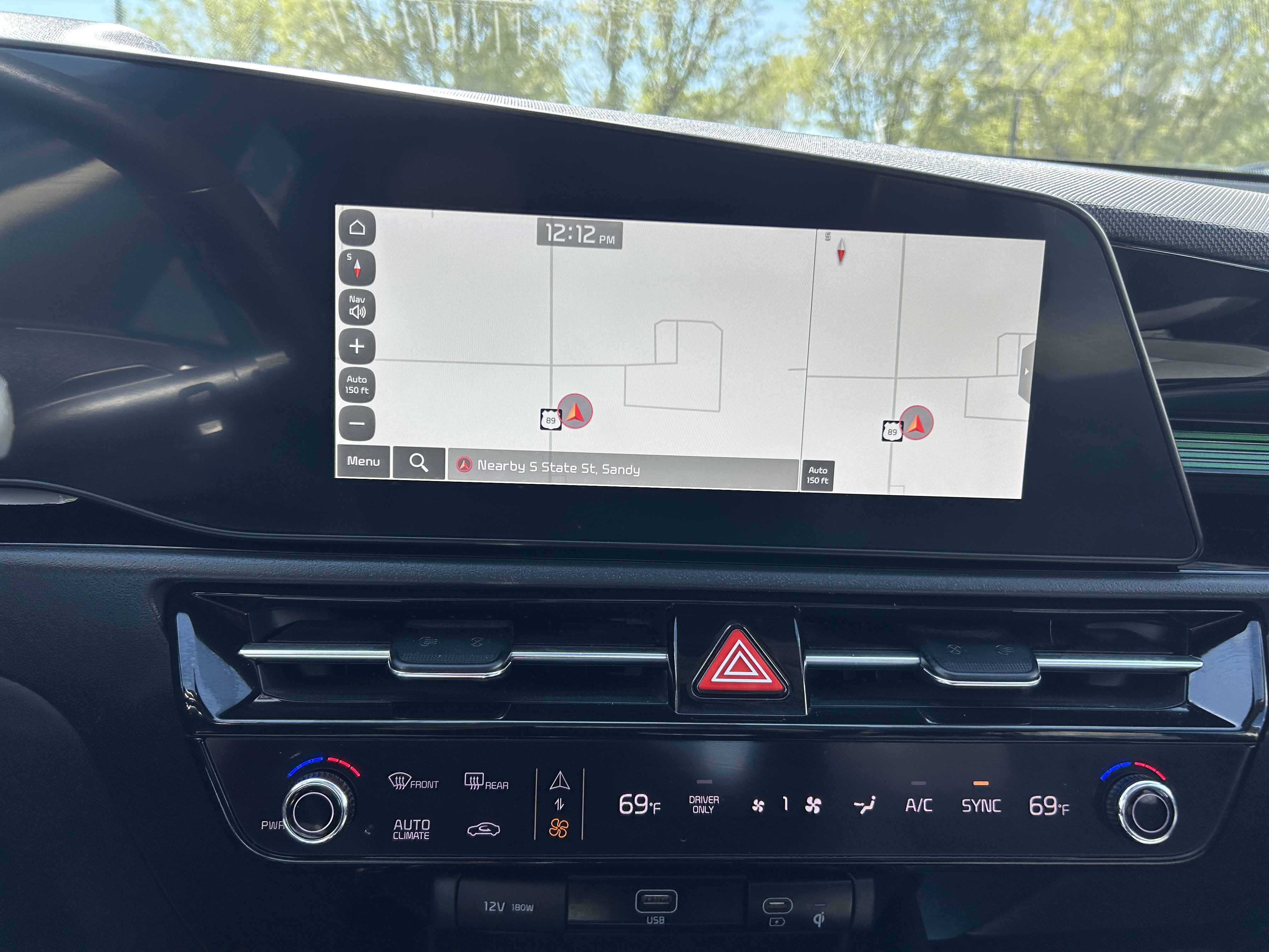 Used 2024 Kia Niro SX image 22