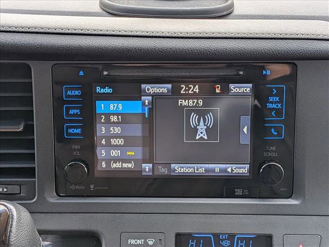 Used 2015 Toyota Sienna XLE image 12