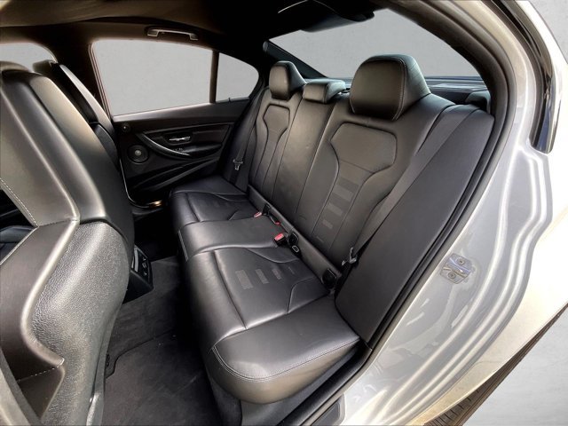 Used 2017 BMW M3 RWD image 24