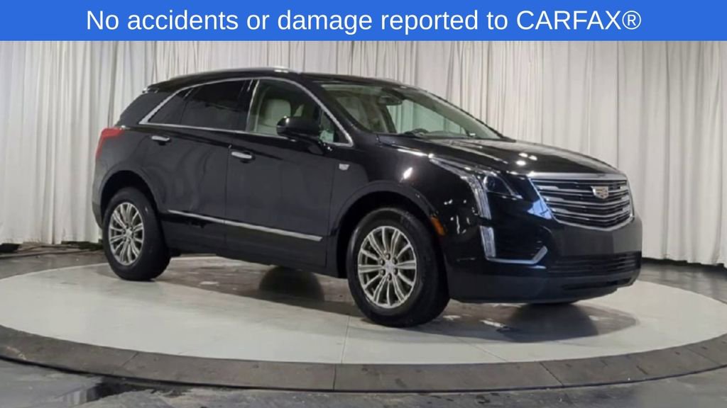 Used 2018 Cadillac XT5 Luxury w/ LPO, Wheel Lock Package FWD image 2