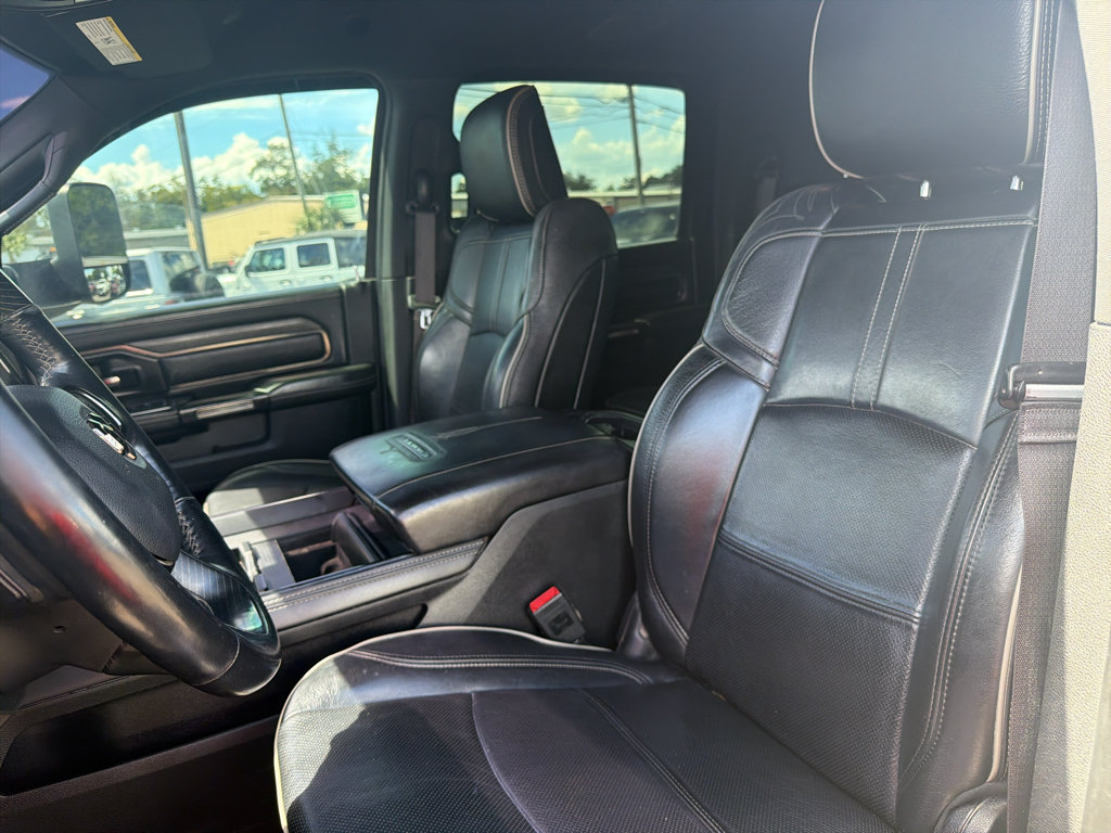 Used 2022 RAM 2500 Limited w/ Night Edition AWD/4WD image 8