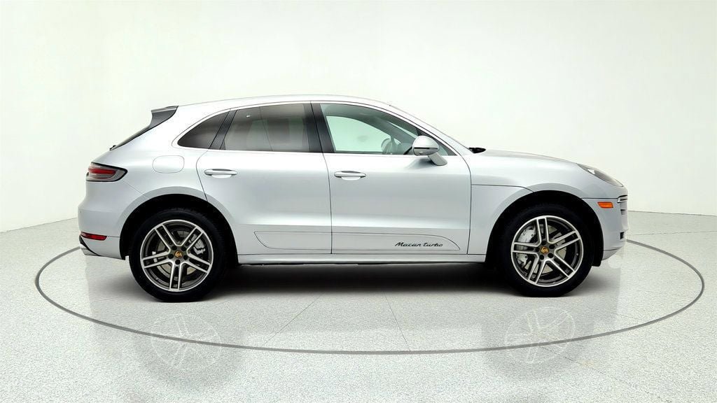 Used 2020 Porsche Macan Turbo AWD/4WD image 4