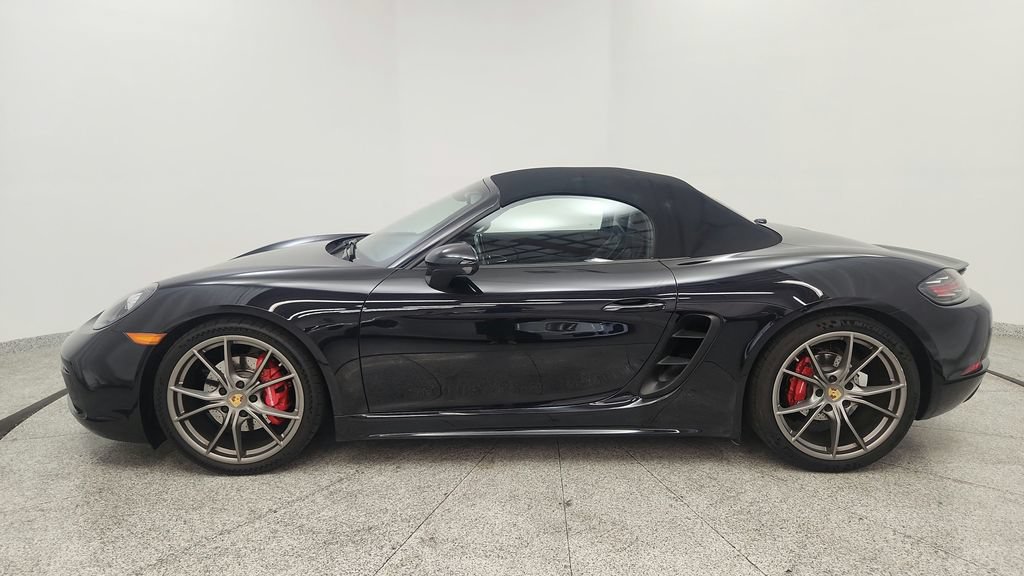 Used 2018 Porsche 718 Boxster S RWD image 42