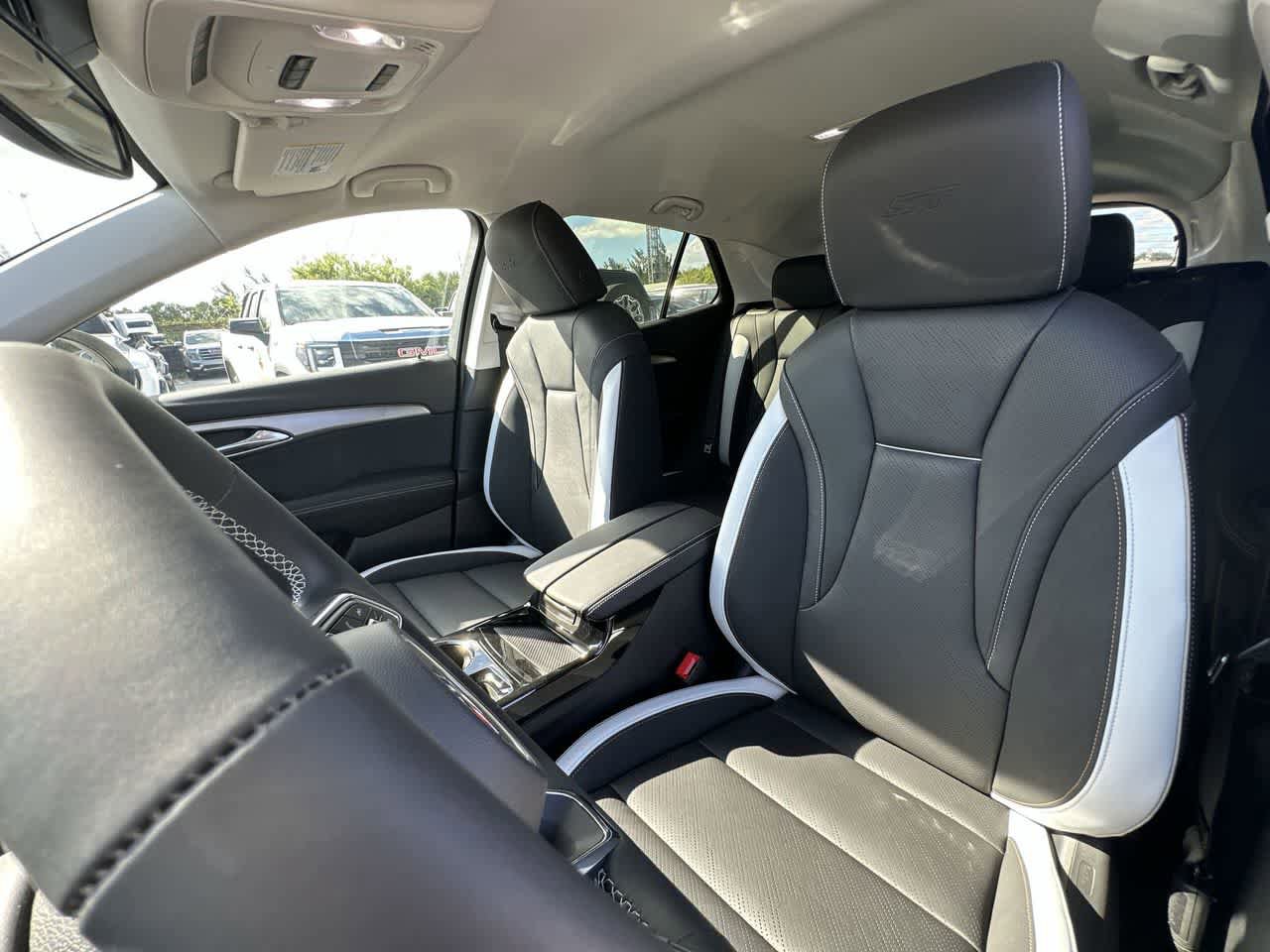 New 2025 Buick Envision Sport Touring AWD/4WD image 14