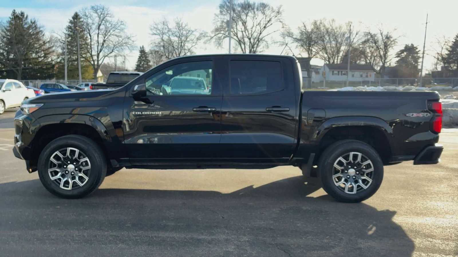 Used 2023 Chevrolet Colorado LT w/ LT Convenience Package III image 5