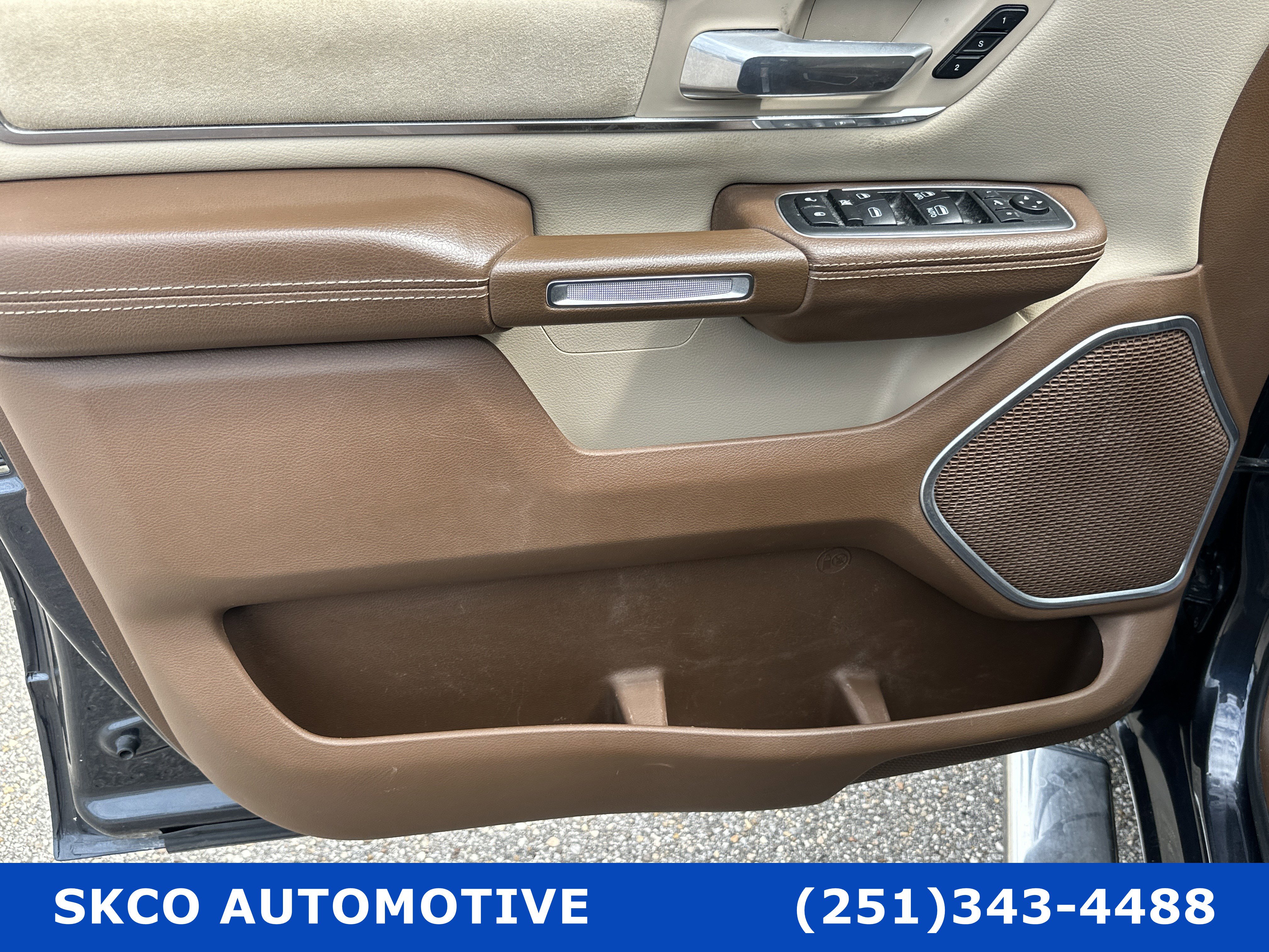 Used 2019 RAM 1500 Laramie image 11