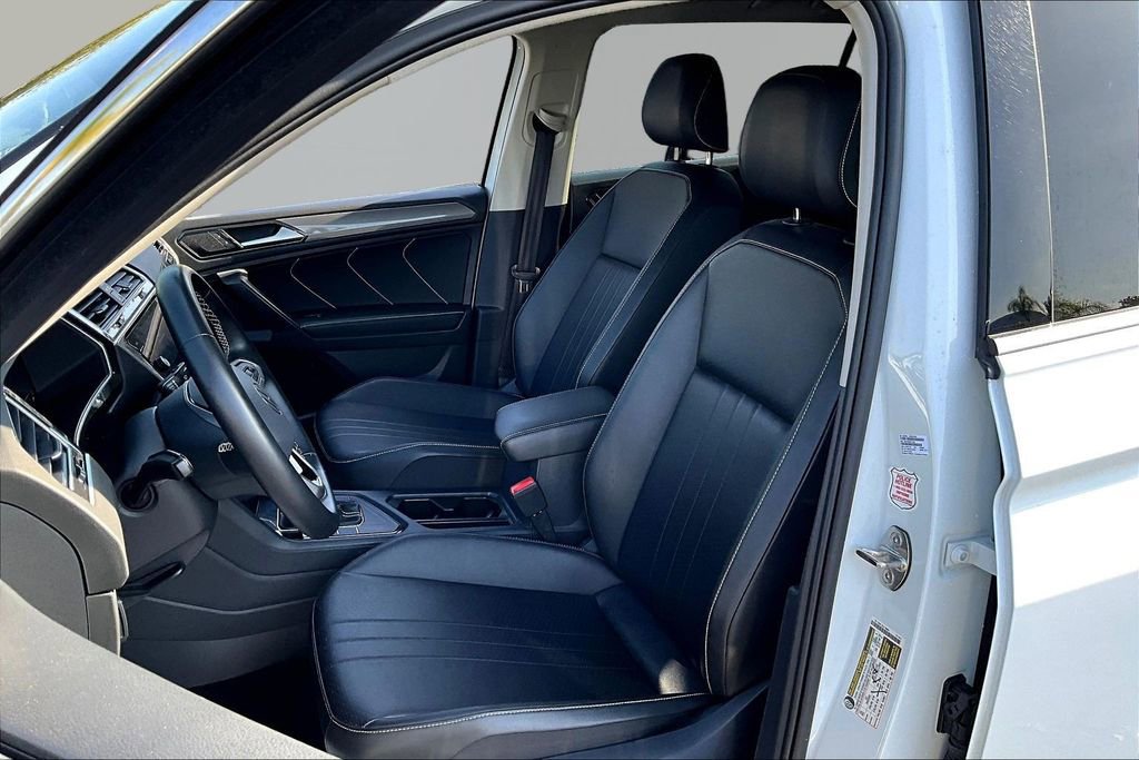 Used 2024 Volkswagen Tiguan Wolfsburg Edition image 19