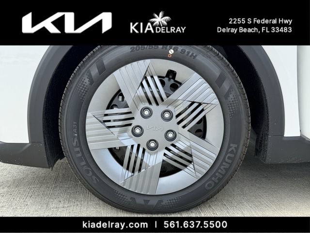 New 2026 Kia K4 FWD image 28