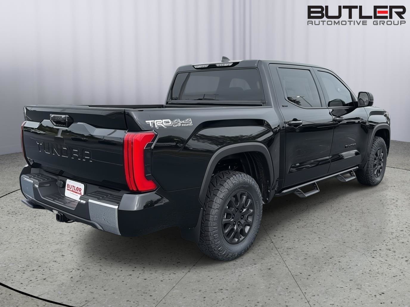 New 2026 Toyota Tundra SR5 w/ TRD Off-Road Package AWD/4WD image 6