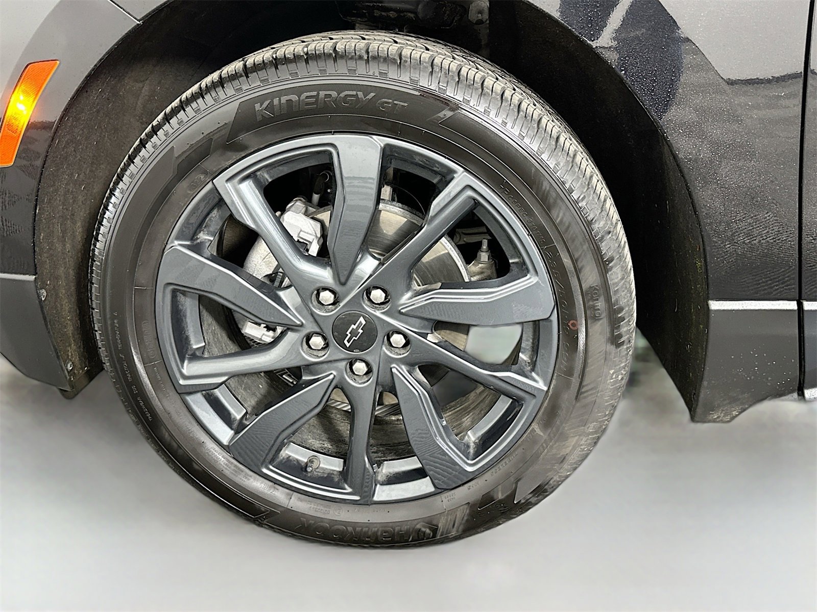 Used 2022 Chevrolet Equinox RS w/ RS Leather Package image 33