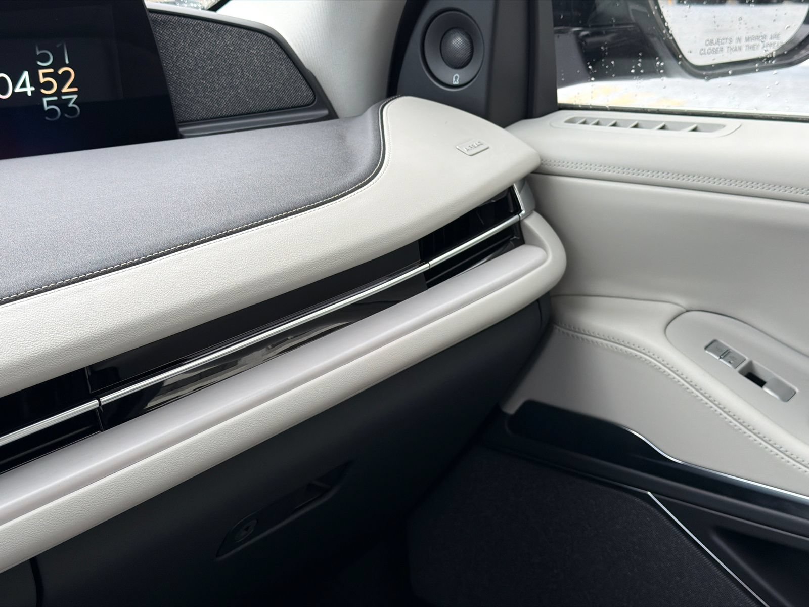 New 2026 Lincoln Navigator L Reserve AWD/4WD image 34