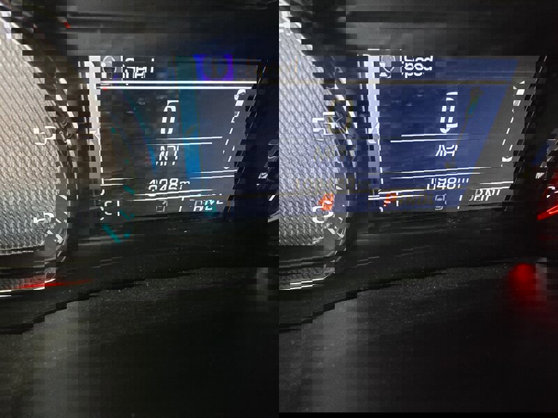 Used 2017 Chevrolet Silverado 1500 LT image 24