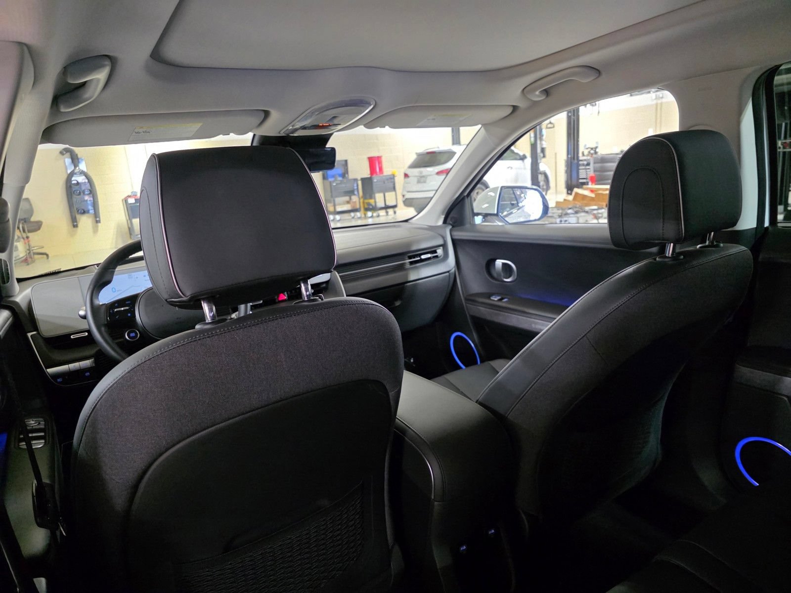 Used 2024 Hyundai Ioniq 5 Limited AWD/4WD image 15