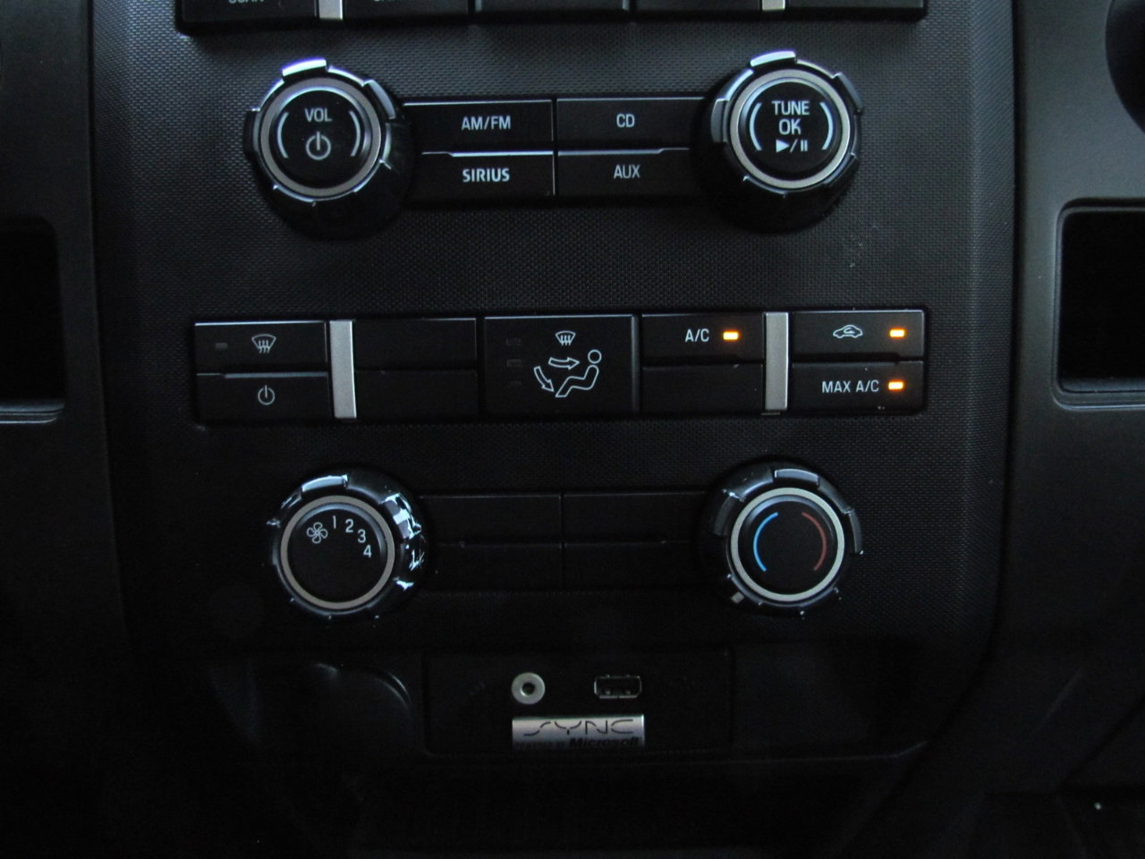 Used 2014 Ford F150 STX w/ Equipment Group 201A Mid image 27