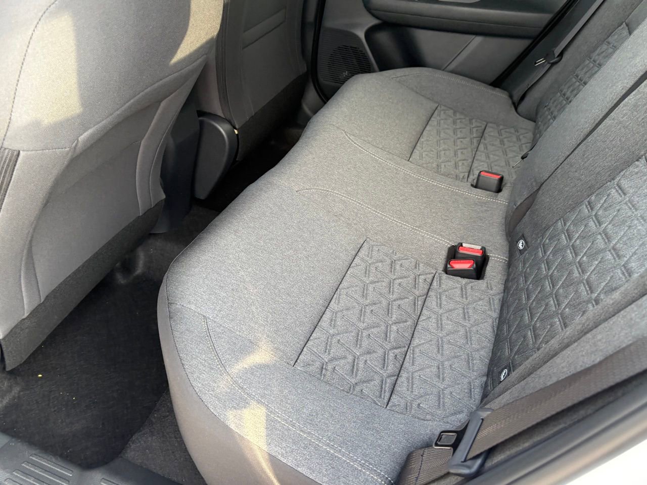 New 2026 Nissan Kicks SV w/ SV Premium Package FWD image 21