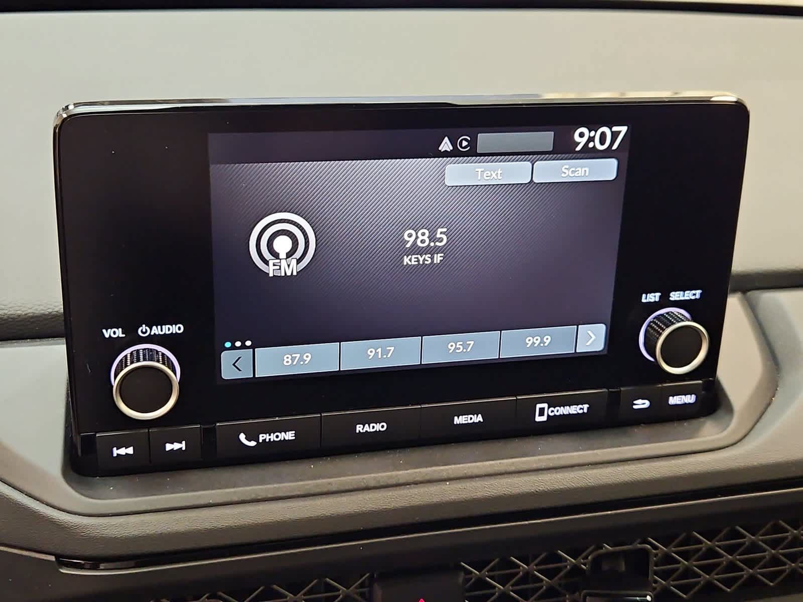 Certified 2024 Honda Accord LX image 4