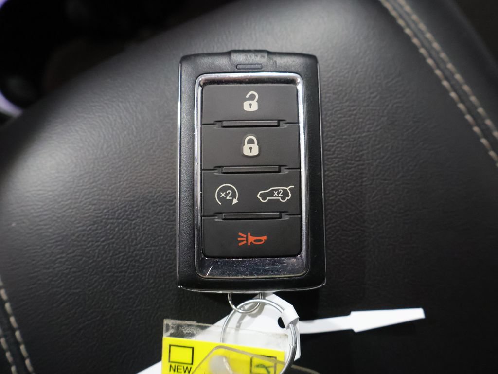 Certified 2023 Jeep Grand Cherokee Altitude AWD/4WD image 28