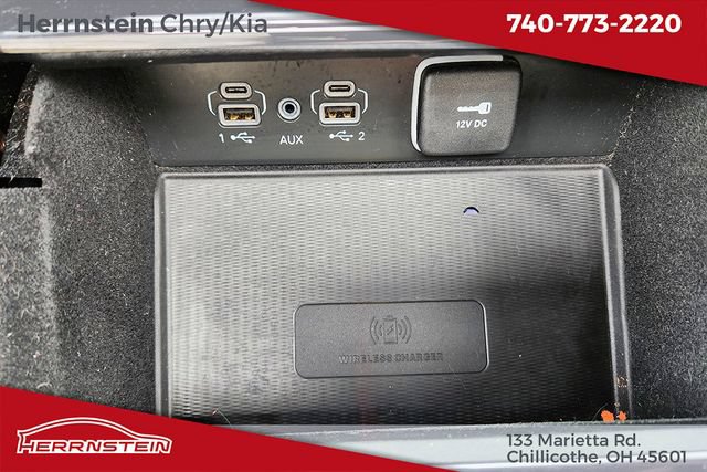 Used 2021 Jeep Grand Cherokee L Overland w/ Luxury Tech Group IV AWD/4WD image 21