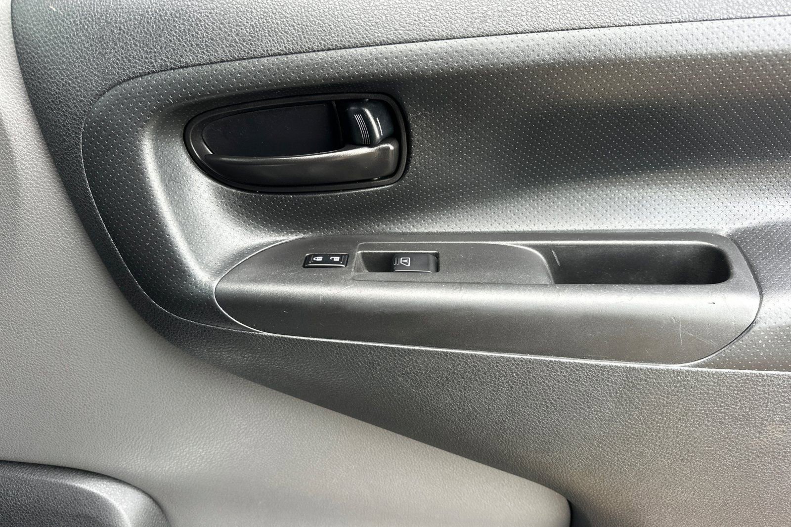 Used 2019 Nissan NV200 SV w/ Navigation Package FWD image 18