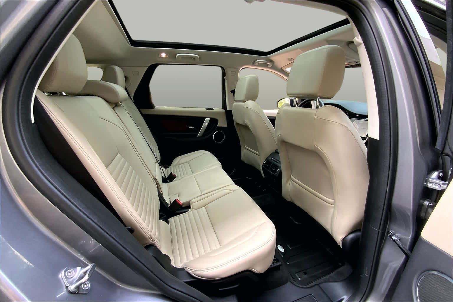 Used 2025 Land Rover Discovery Sport S AWD/4WD image 19