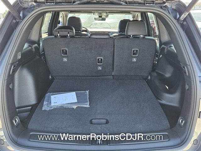 New 2025 Jeep Grand Cherokee Altitude image 12