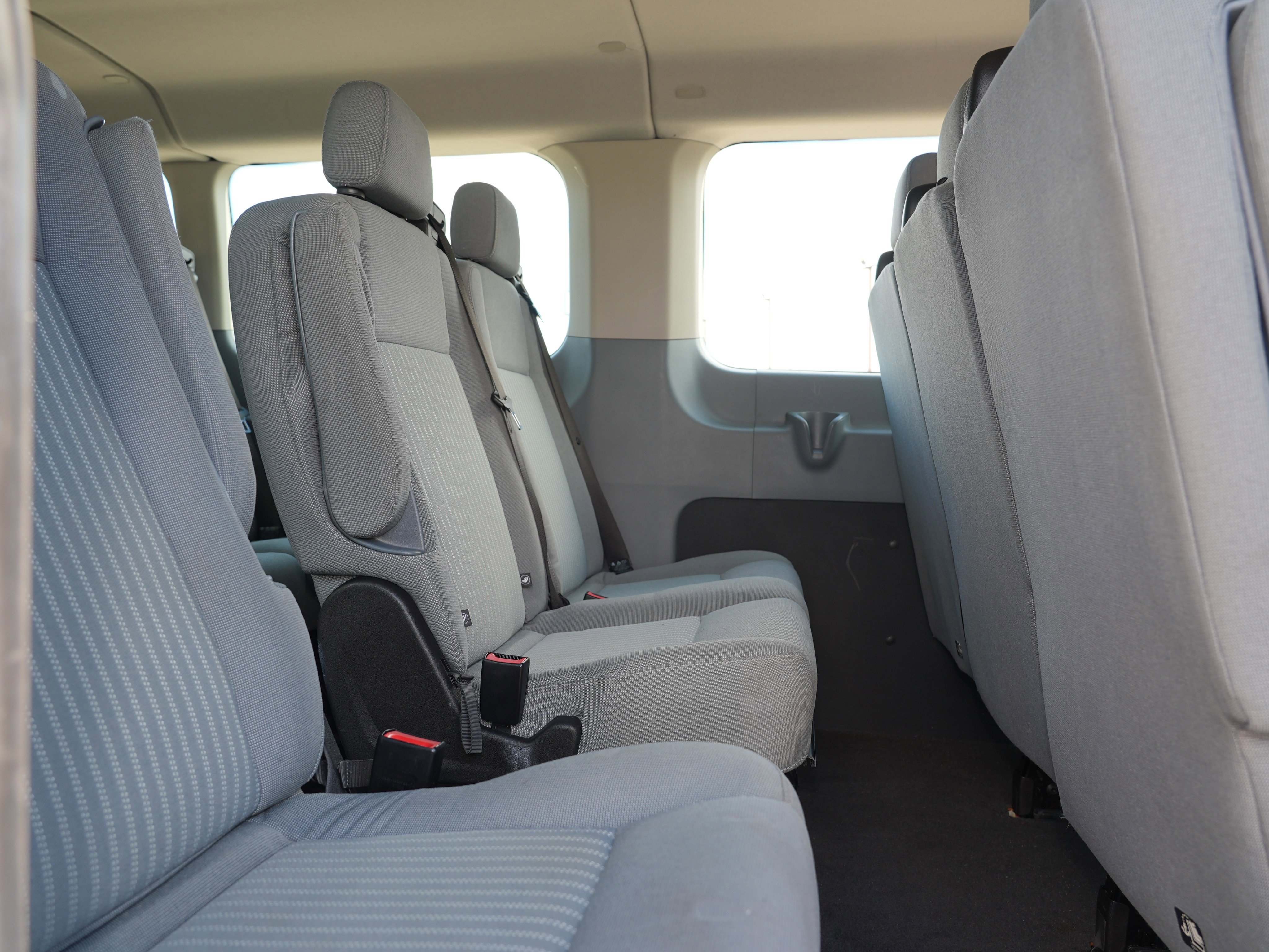 Used 2015 Ford Transit 350 XLT RWD image 23