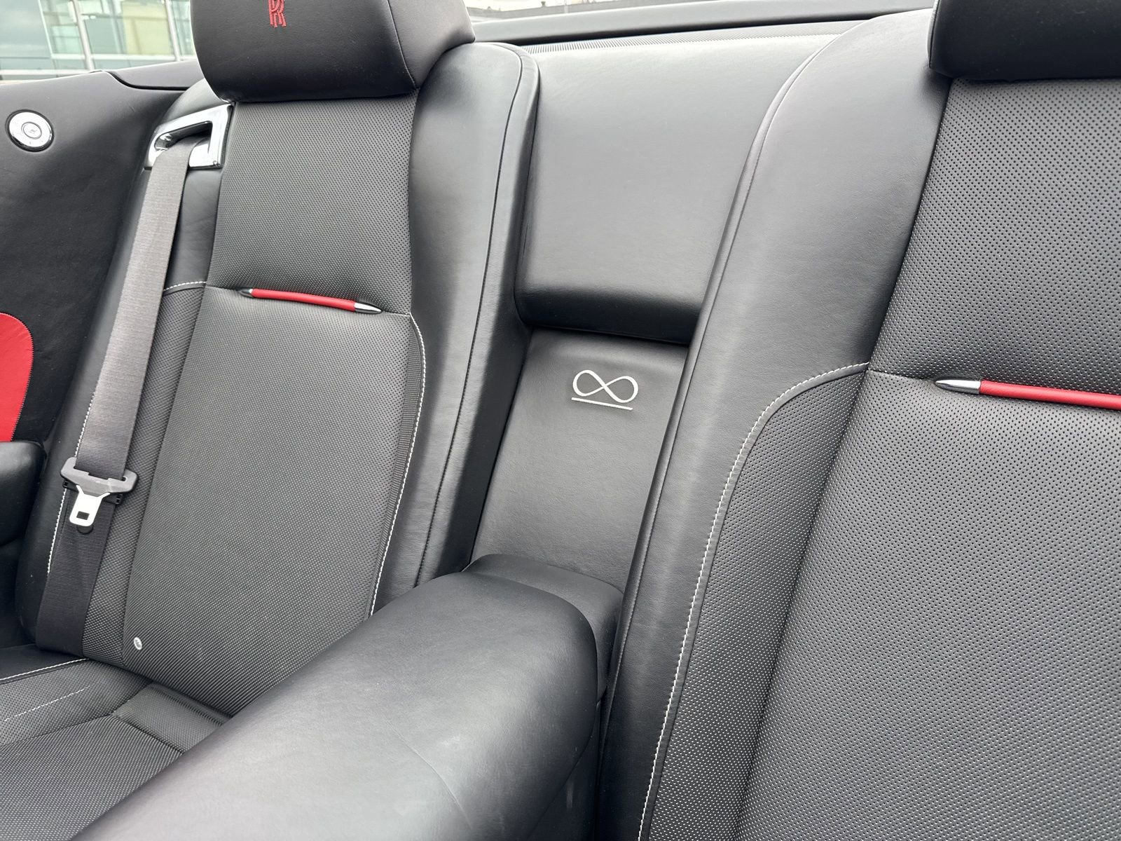 Used 2018 Rolls-Royce Dawn image 64