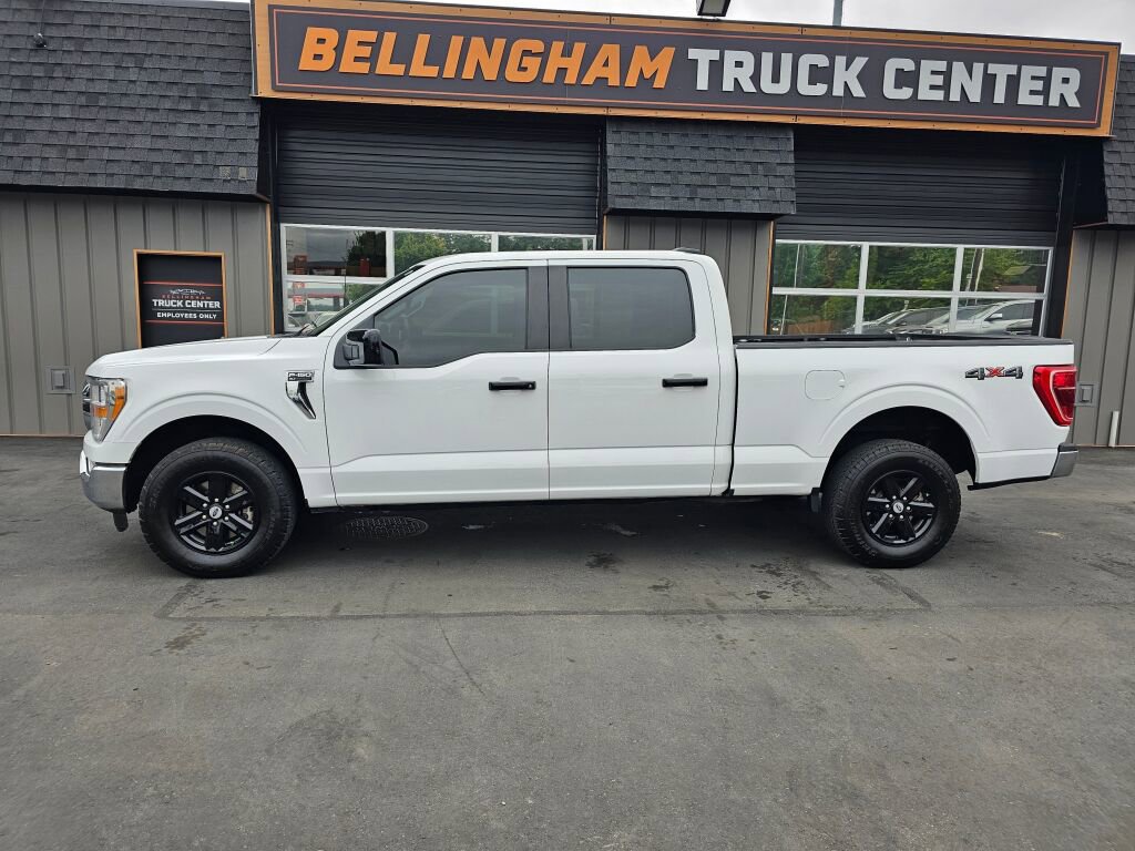 Used 2022 Ford F150 XLT w/ Trailer Tow Package image 2